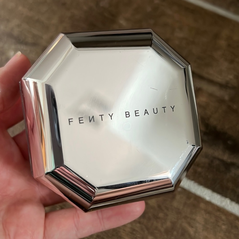 Fenty Setting Powder